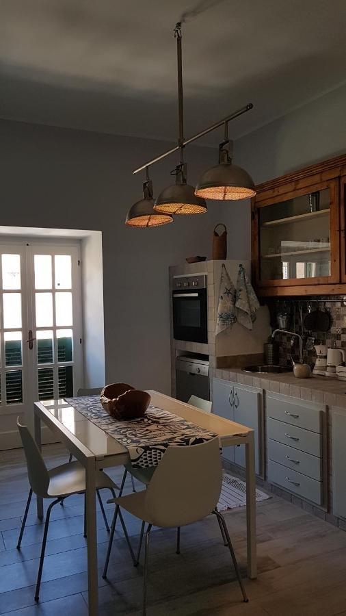 Appartement In The Heart Of The Historic Center, Near The Sea à Tropea Extérieur photo