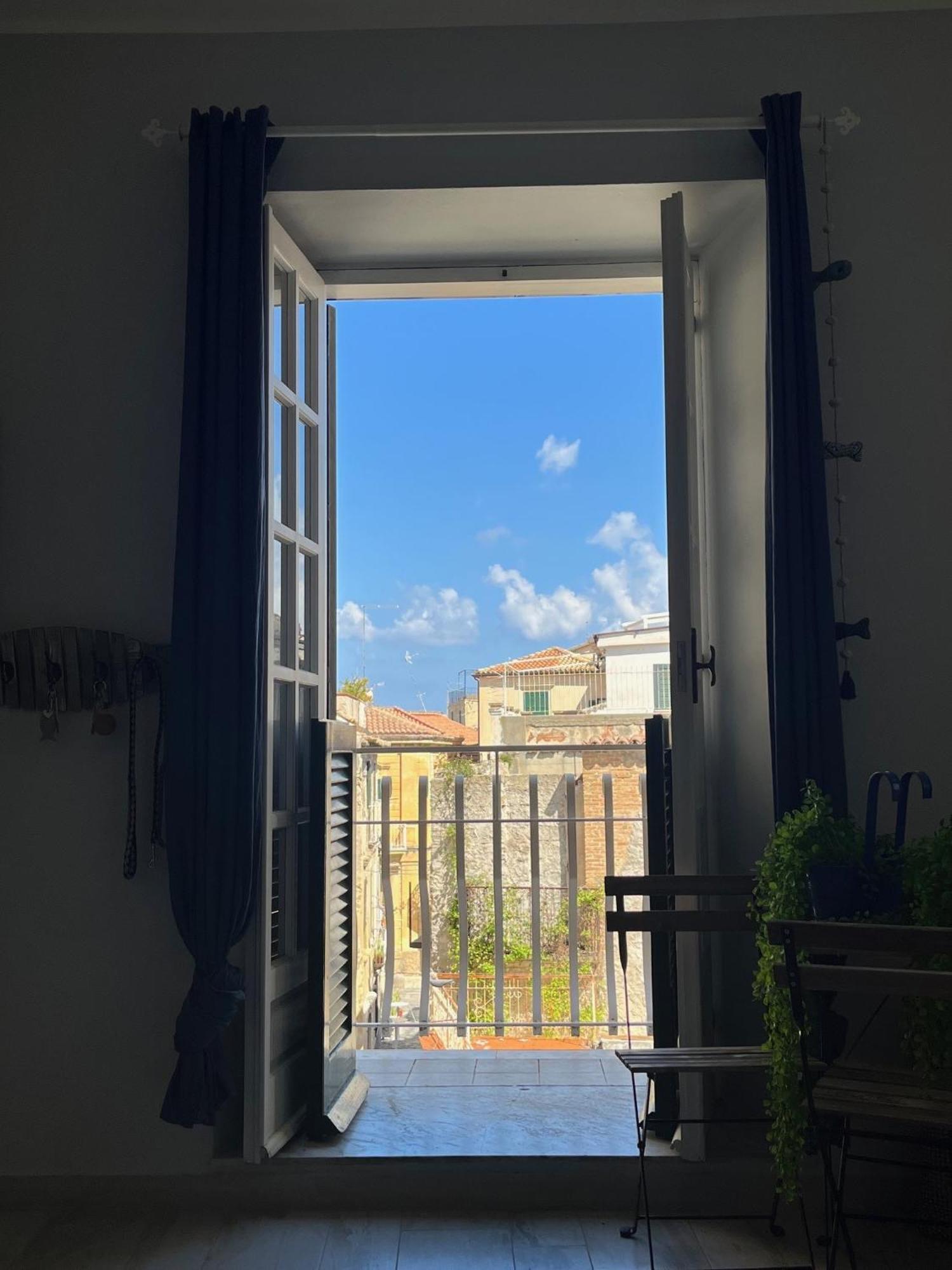 Appartement In The Heart Of The Historic Center, Near The Sea à Tropea Extérieur photo